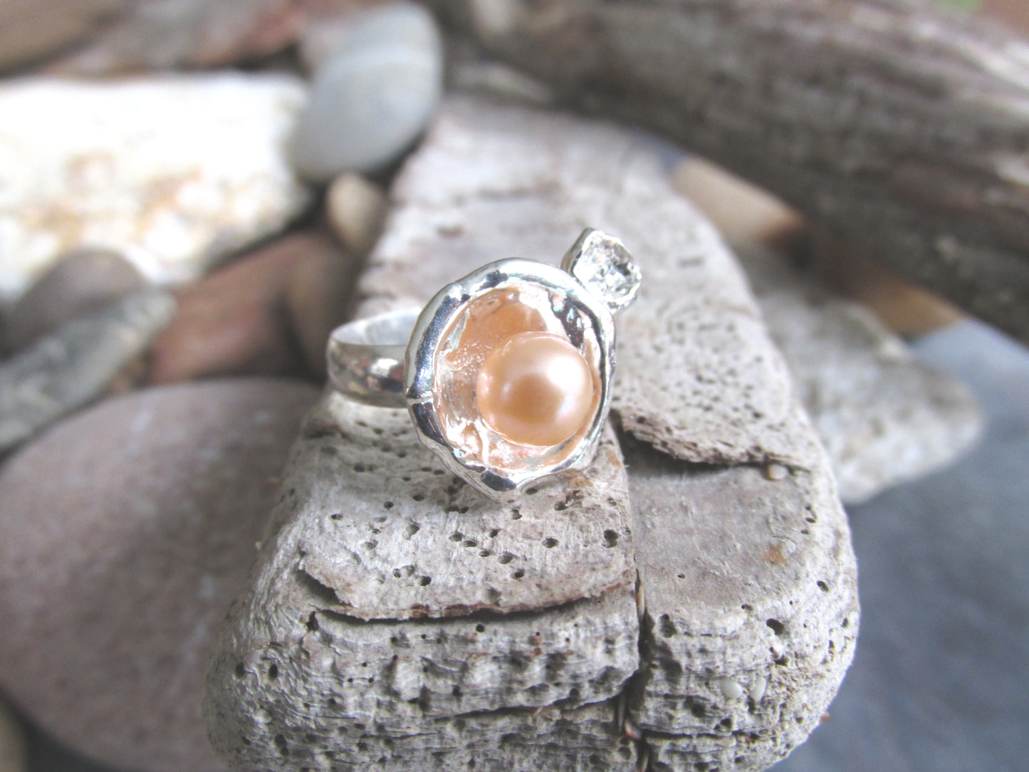 Peach Pearl in Silver Water Droplet Ring, Eco-Friendly Recycled Silver Ring, Unique Artisan Bohemian Jewelry